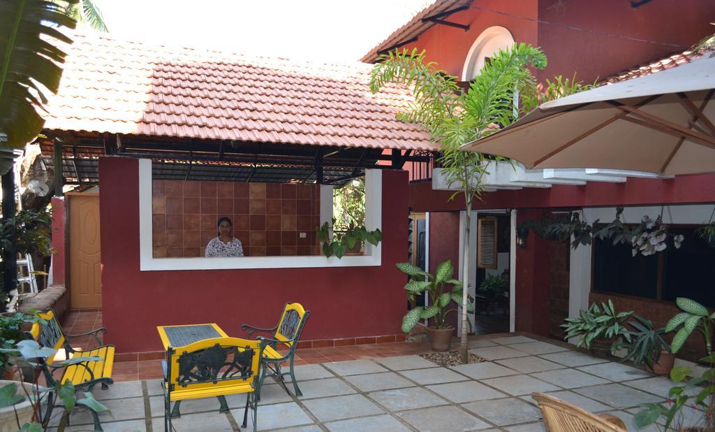 Casa Tropicana - Hotel & Homestays Панаджи Екстериор снимка