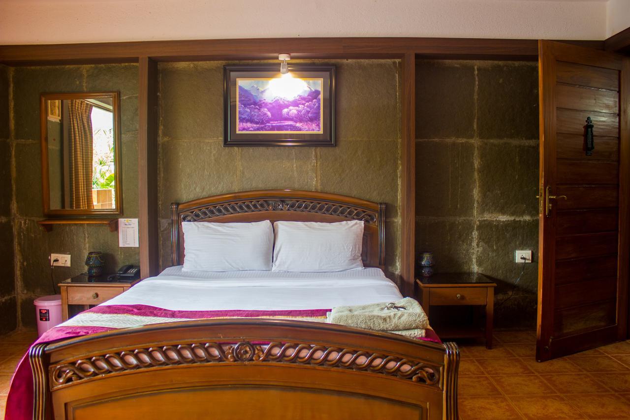 Casa Tropicana - Hotel & Homestays Панаджи Екстериор снимка